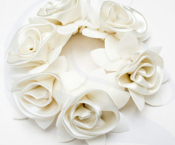 SD Design Rose Scrunchie White