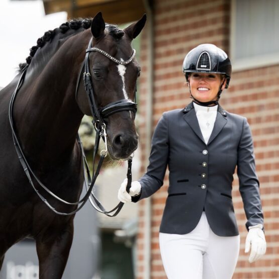 Juul C Anthracite Jacket lifestyle Boutique Equines (1)